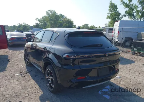 2024 Alfa Romeo Tonale Ti Eawd from USA, damaged, VIN ZASPATCW7R3041318